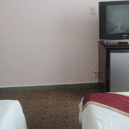Y Lan Hotel Da Lat Exterior photo